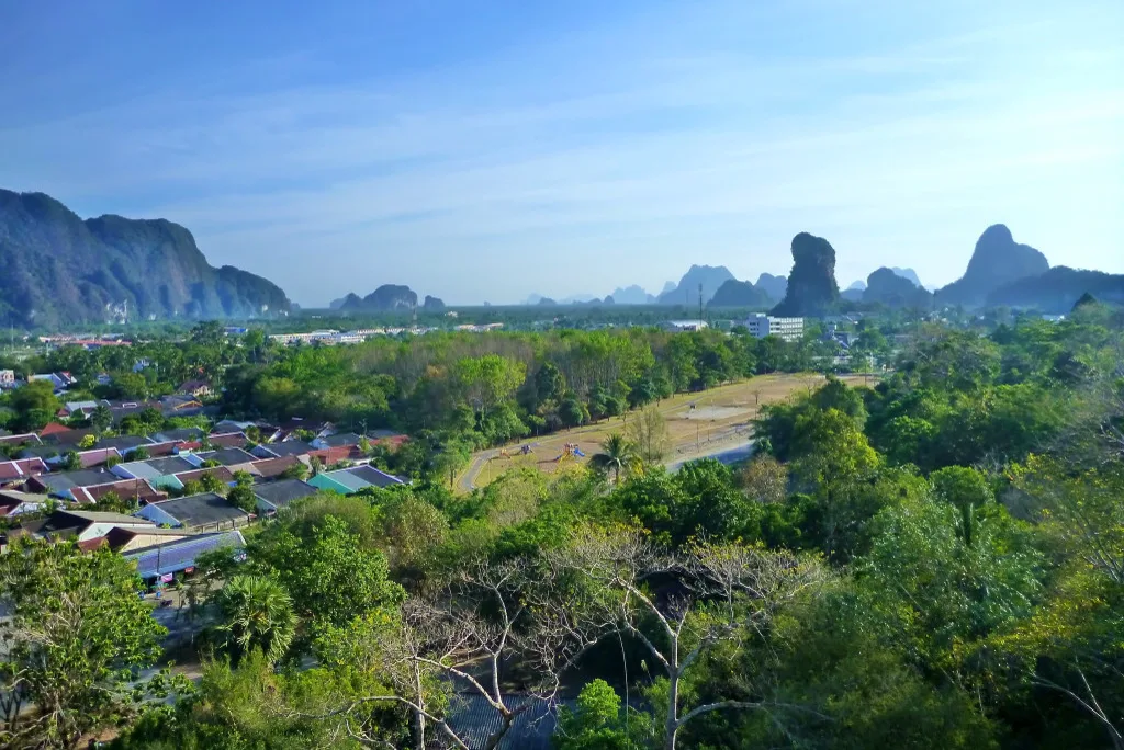 Výhled na zátoku Phang-nga