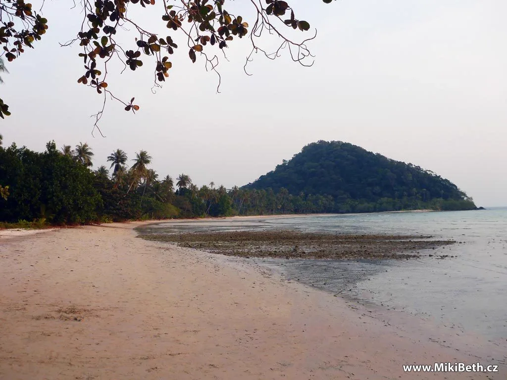 koh chang opuštěná pláž